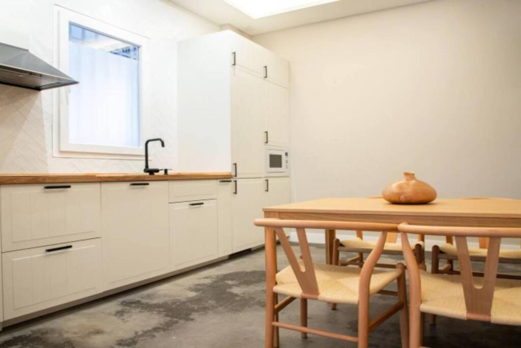 Stunning Pueblo Nuevo Apartamento *